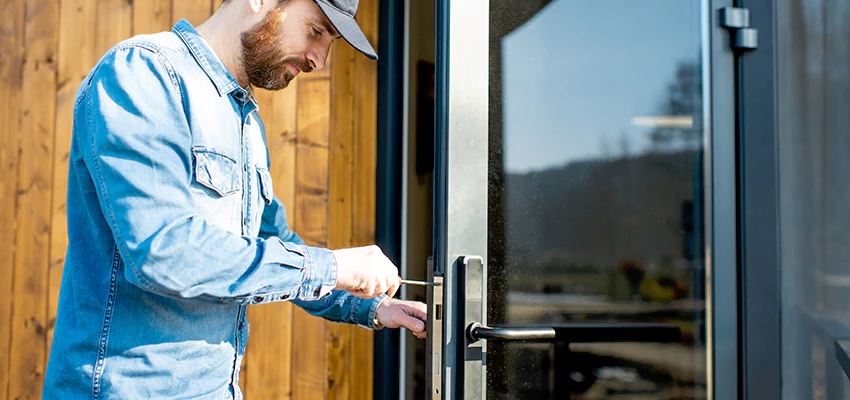 Frameless Glass Storefront Door Locks Replacement in Brandon, FL